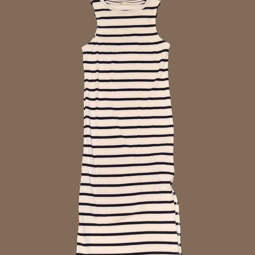 Pull&Bear Striped Sleeveless Maxi Dress